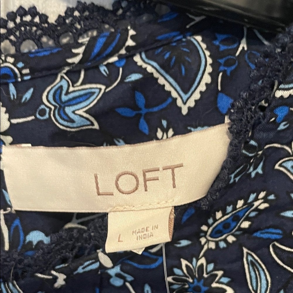 LOFT Dark Blue Floral Patterned Long Sleeve Blouse | Large NWT - Picture 3 of 14